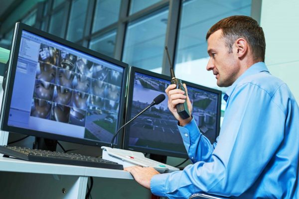 surveillance totale locaux